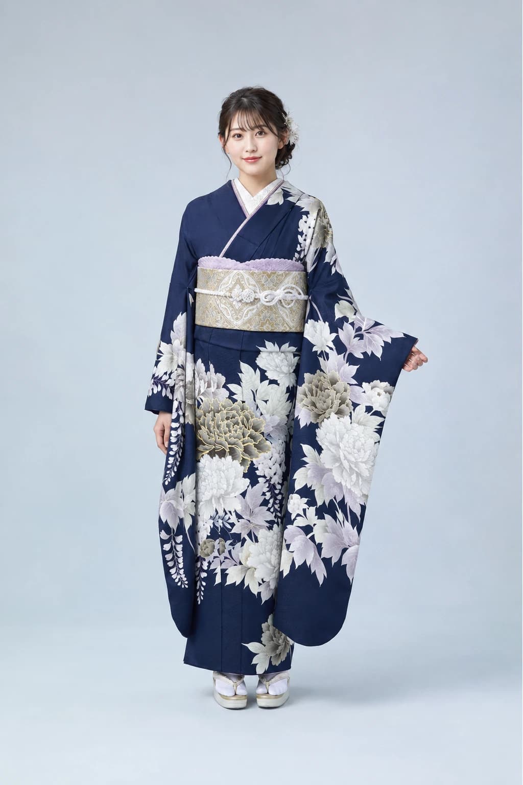 振袖を着用したモデル写真