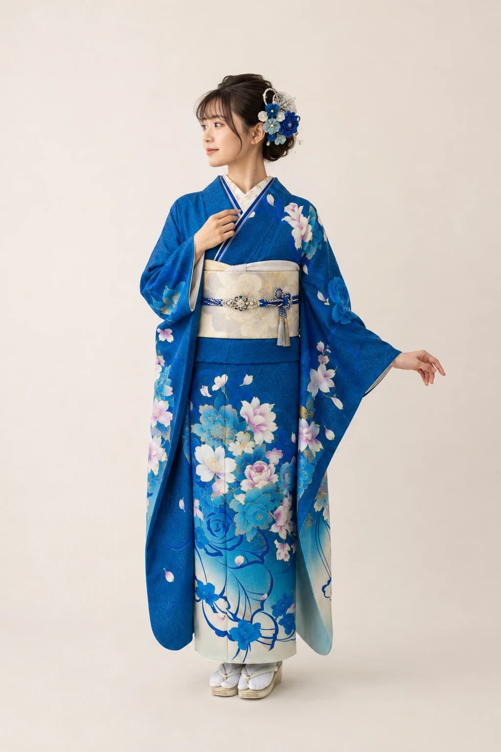 振袖を着用したモデル写真